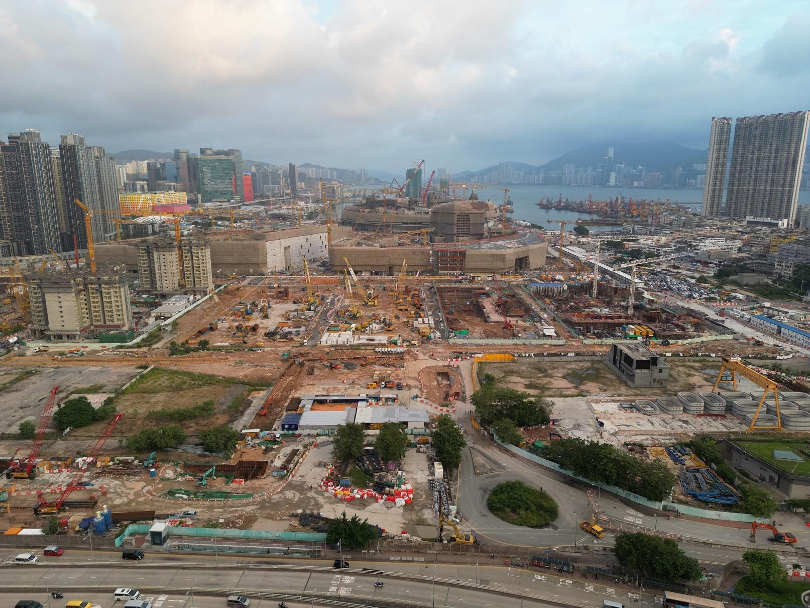 買地發展商出價保守，為何？