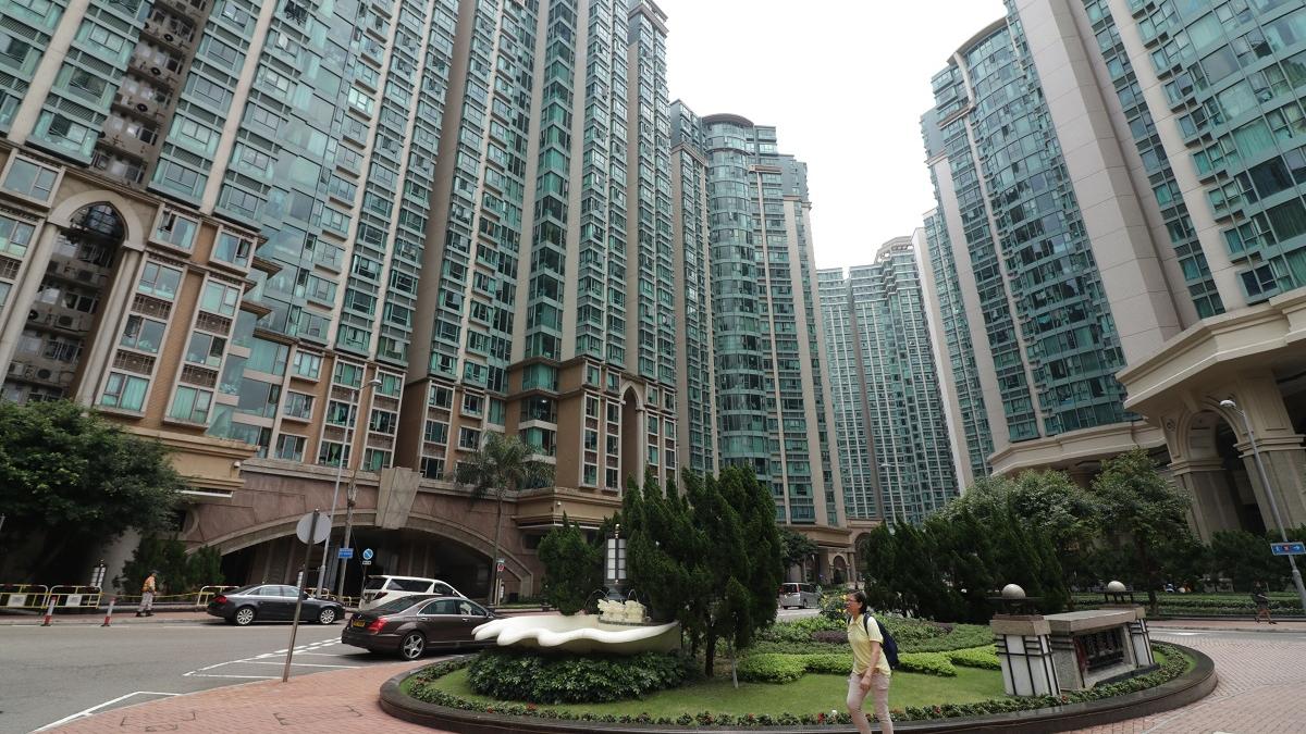 海逸豪園有大廈被納入強制檢測公告。(資料圖片／陳奕釗攝)