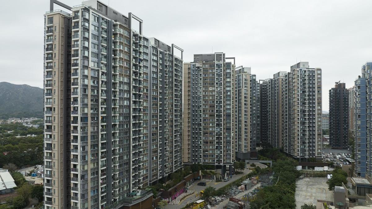 溱柏有大廈被納入強制檢測公告。(資料圖片／陳奕釗攝)