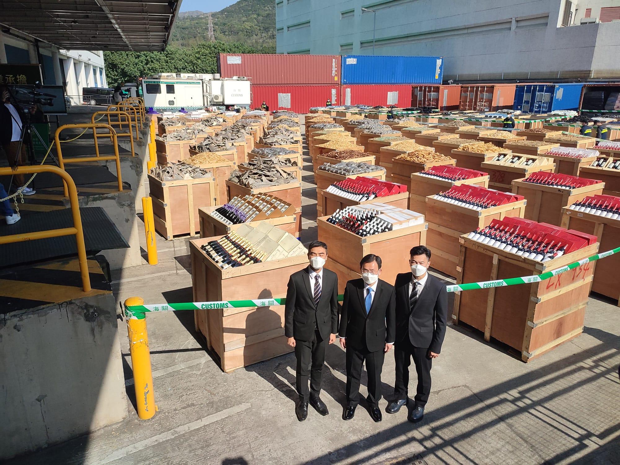 海關破獲今年第二大宗海路走私案 檢市值2億走私海味紅酒黑膠碟