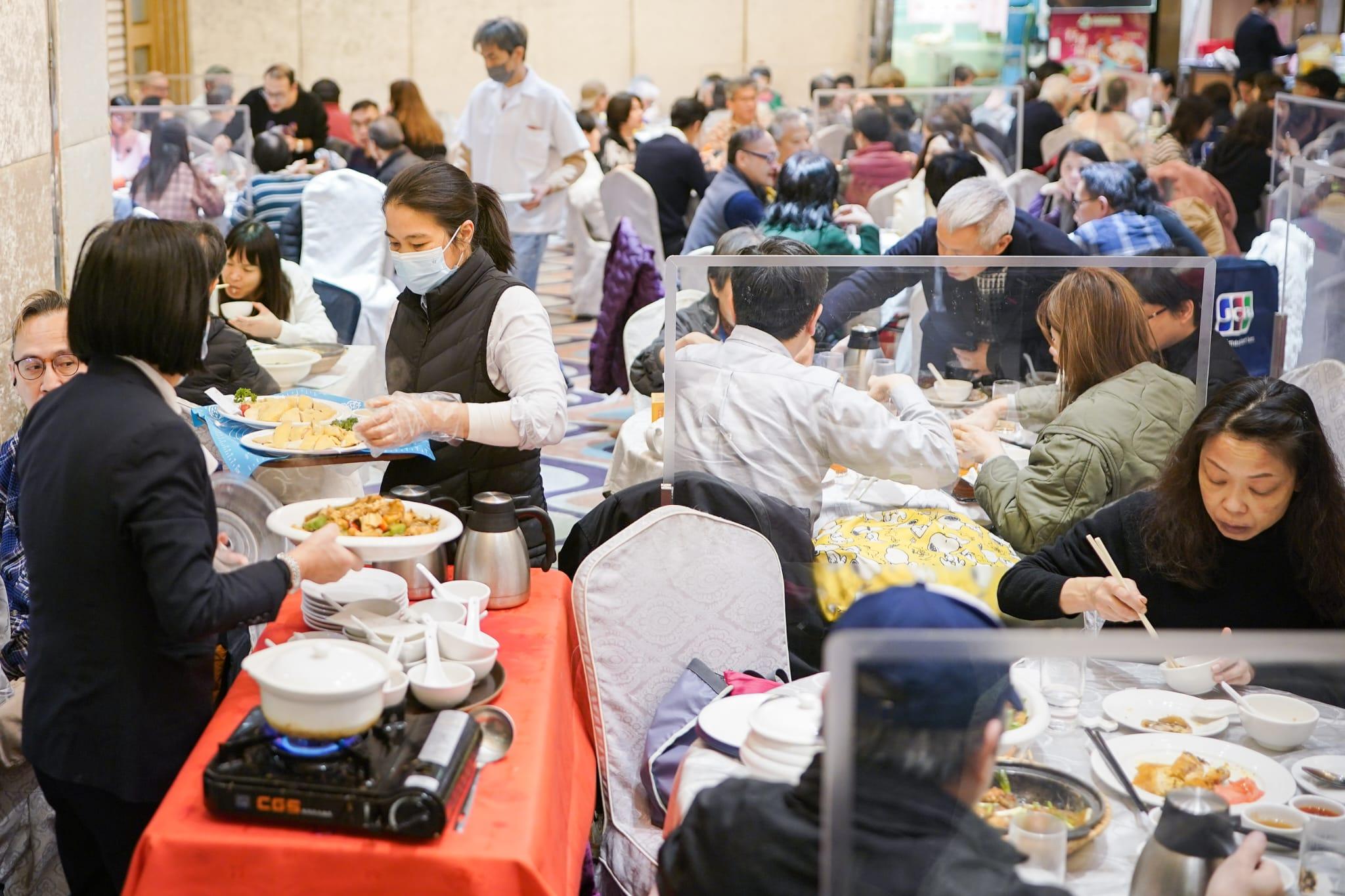飲食業界稱冬至及聖誕生意額增。(李睿哲攝)