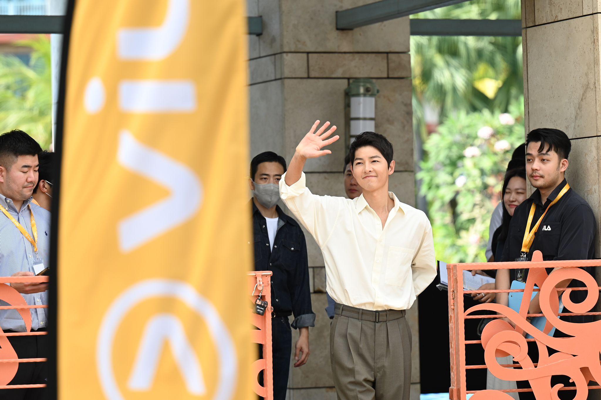 宋仲基抵新加坡宣傳《財閥家的小兒子》 上討論區睇網民反應