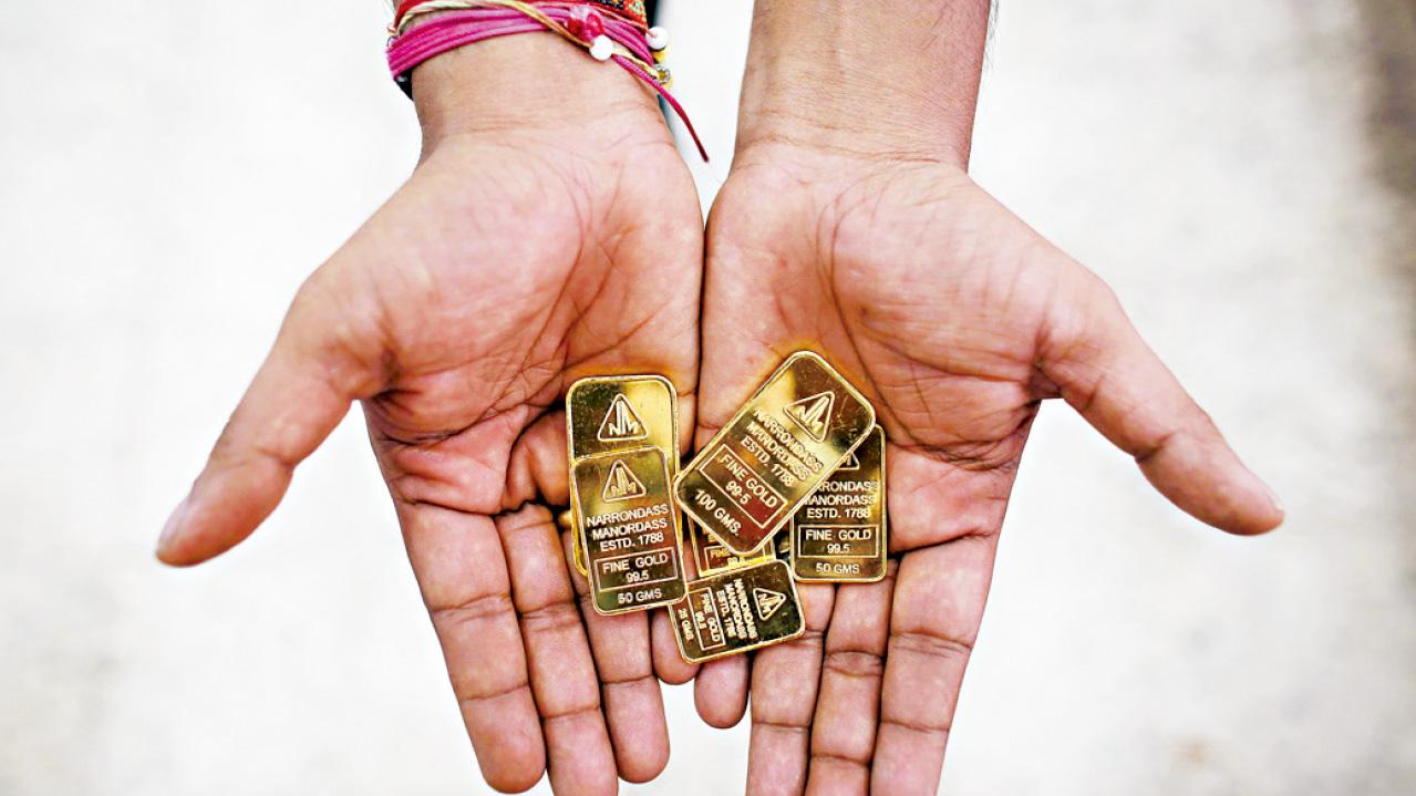 金價逼千九美元 本月漲3.5% 創8個月高