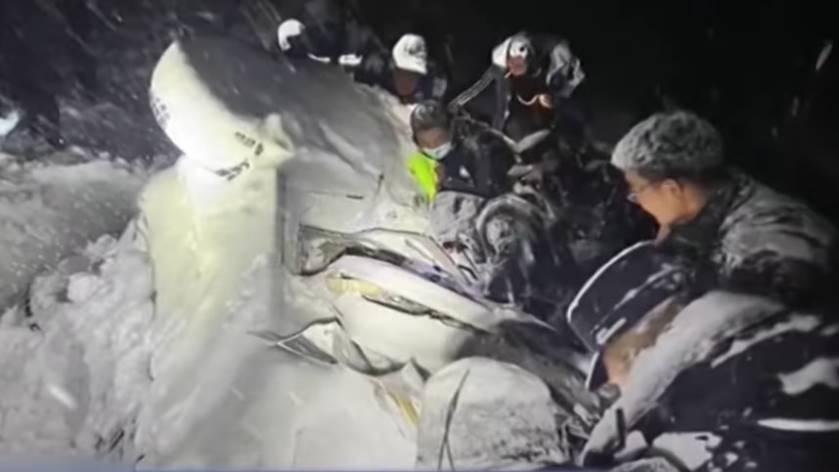 西藏雪崩遇難者增至13人　多雄拉山口被稱「鬼門關」