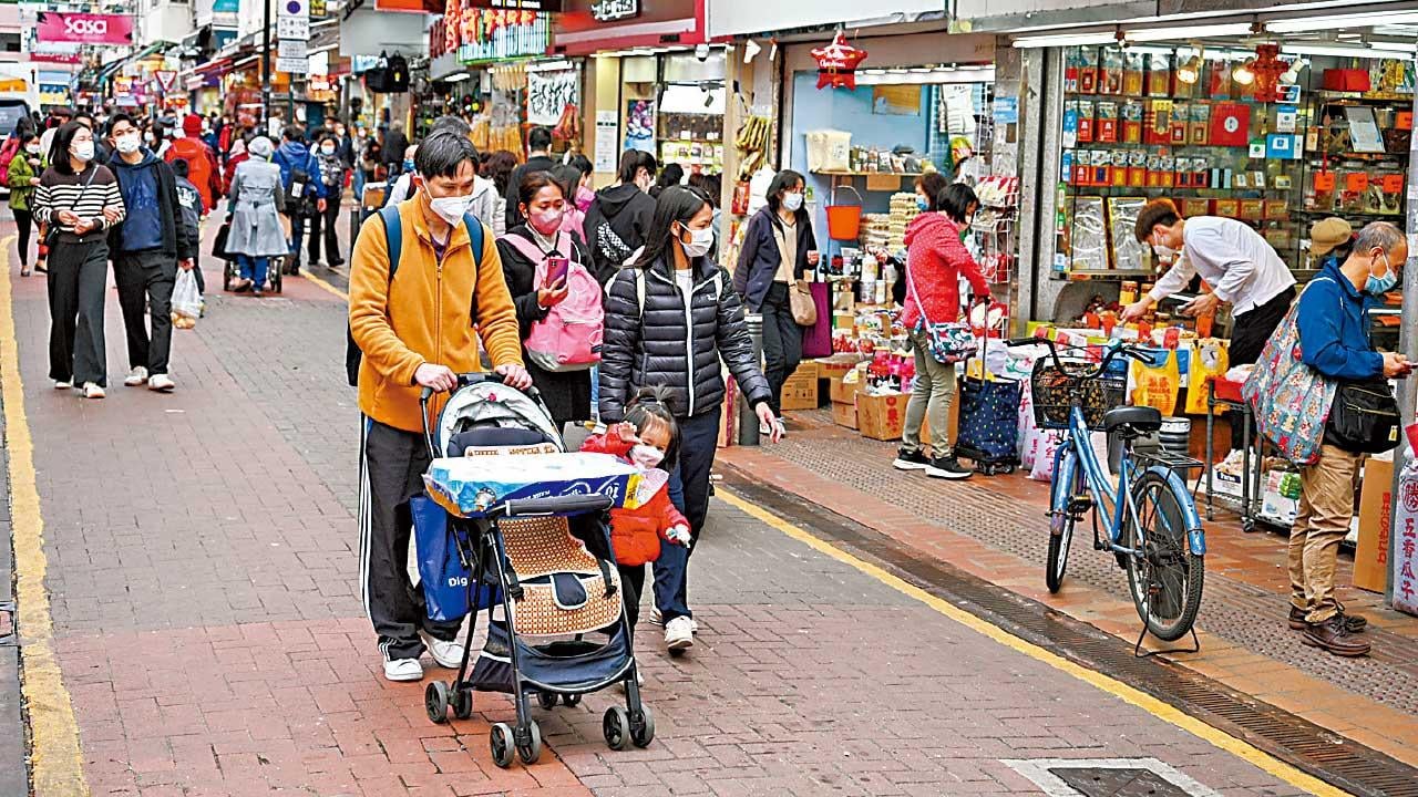 專家：新冠已成風土病 增1.4萬宗確診