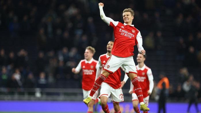 奧迪加特的入球為阿仙奴2:0擊敗熱刺。(路透社)