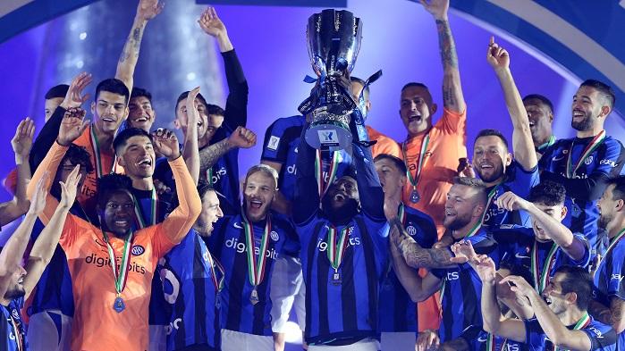 國際米蘭在意大利超級盃奪冠。(路透社)