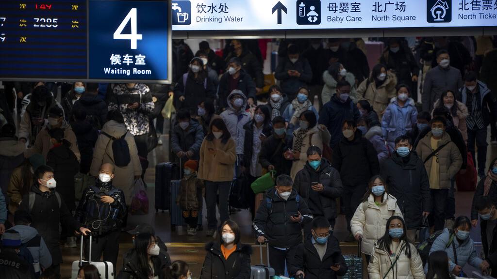 內地將在2月6日起放寬海外團體旅遊。(美聯社)