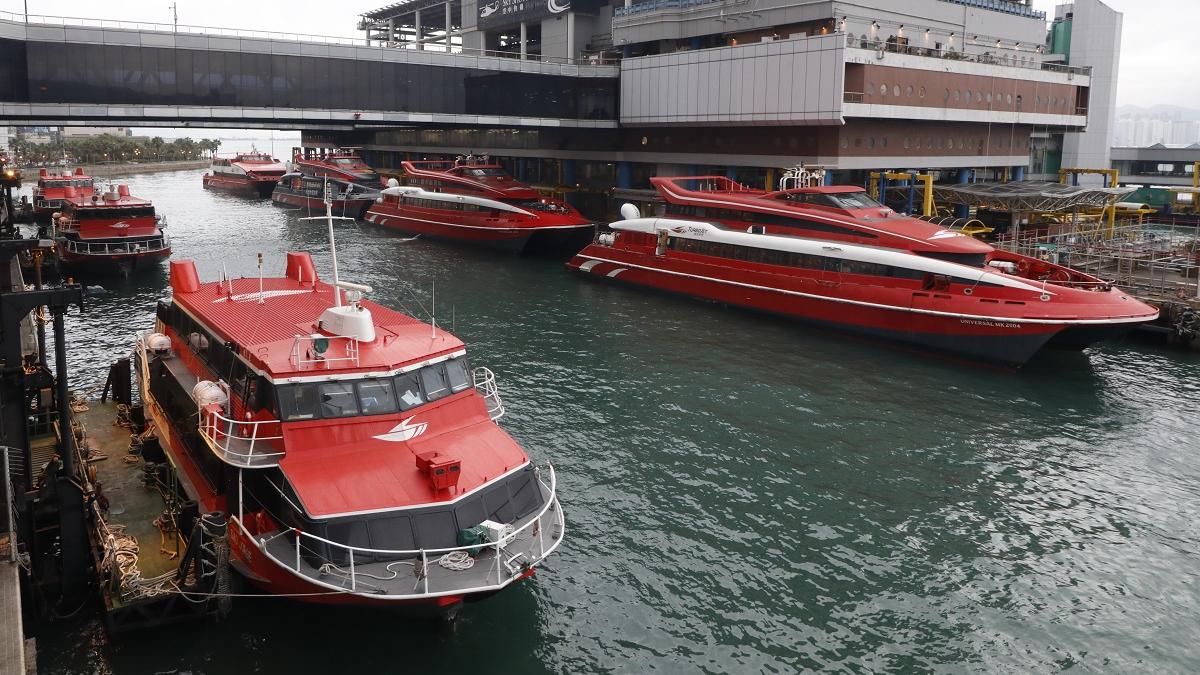 噴射飛航復航初期，預計每日提供16個日航班次。(資料圖片／鍾式明攝)