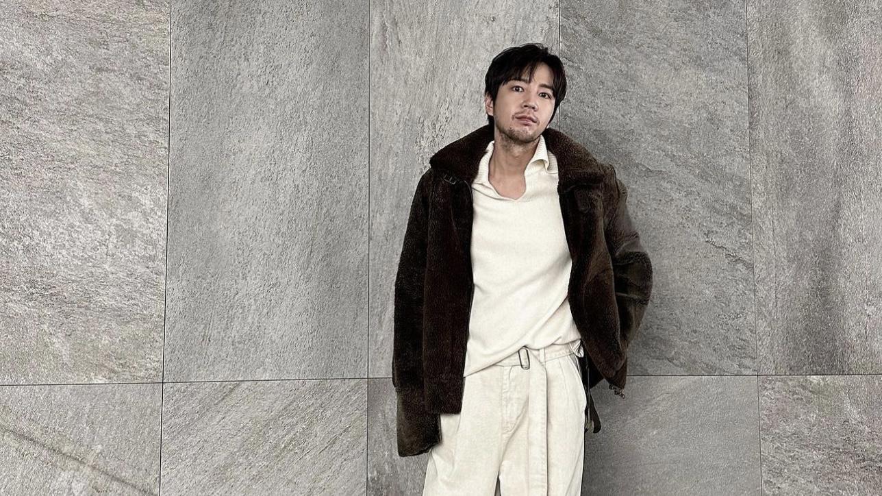 張根碩拍攝《誘餌》期間長期蓄鬍。（張根碩Instagram圖片）.