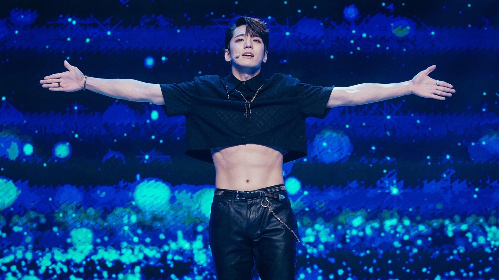 金旻奎榮升男一分飾兩角 漫改新劇《神聖的偶像》今日首播