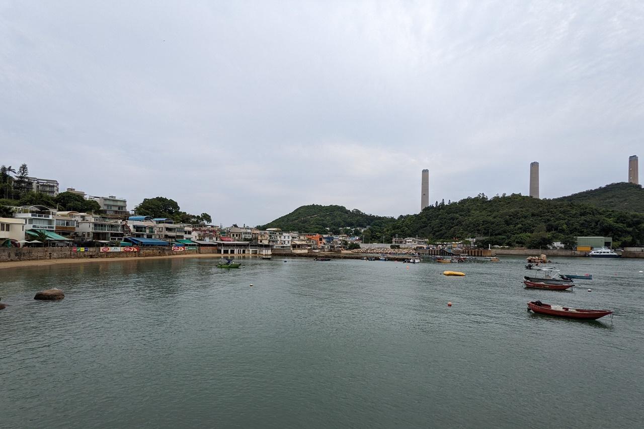 失蹤女疑情困南丫島度假屋雙料自殺，昏迷送院搶救。(資料圖片)