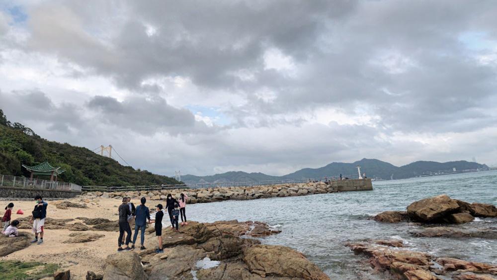 馬灣海面驚現不完整人類骸骨，初步相信屬中年男性。(Google Map)