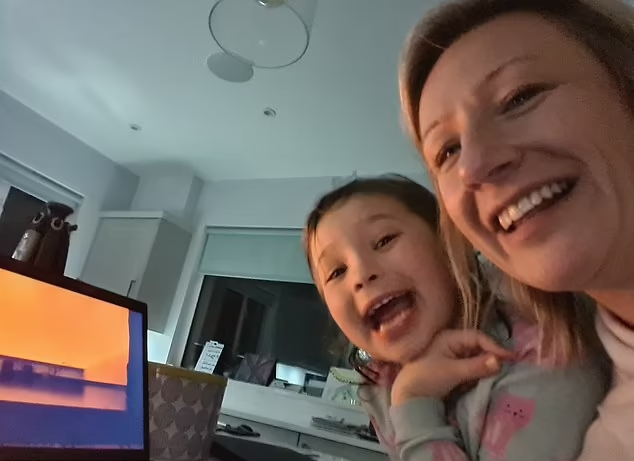 名校女校長一家三口離奇伏屍校園 警循謀殺及自殺調查(有片)