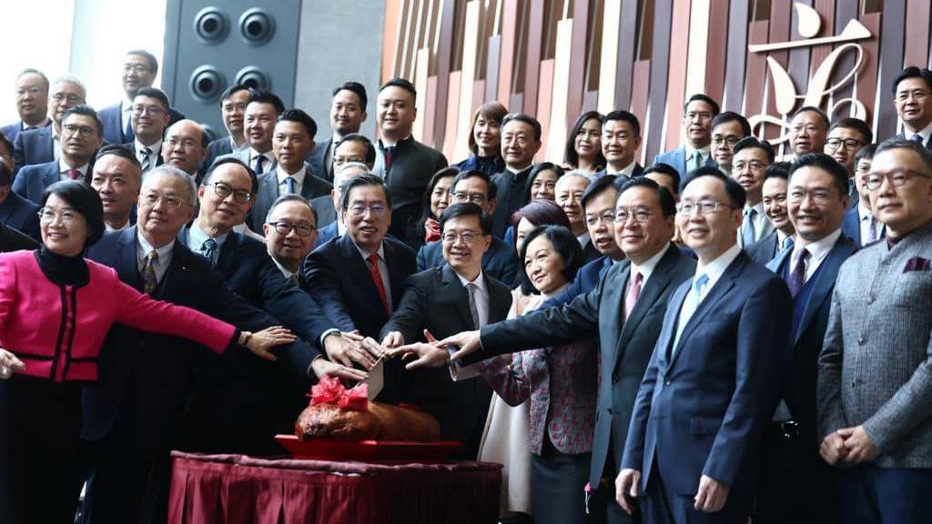 立法會疫後復辦首場新春午宴　席上菜單有呢啲