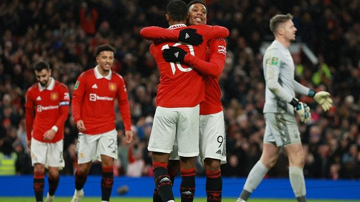 曼聯在聯賽盃4強次回合以2:0擊敗森林。(路透社)