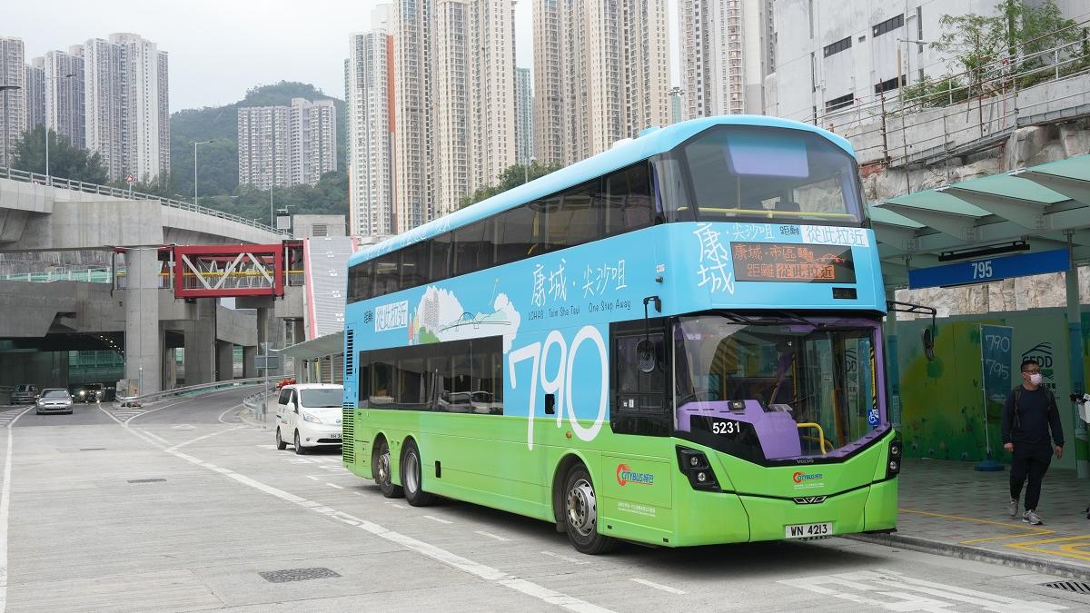 運輸署擬開辦兩條使用將藍隧道的巴士路線。(資料圖片／陳奕釗攝)