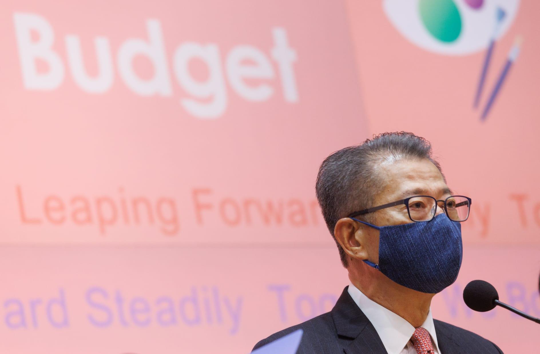 滙豐指預算案提供清晰的路線圖，可加快香港經濟復蘇。(蘇文傑攝)