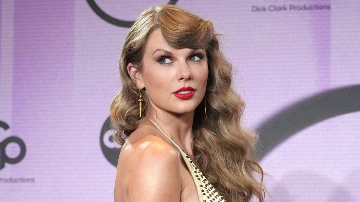 《福布斯》公布最高收入名人榜 Taylor Swift搵7億僅排第9位