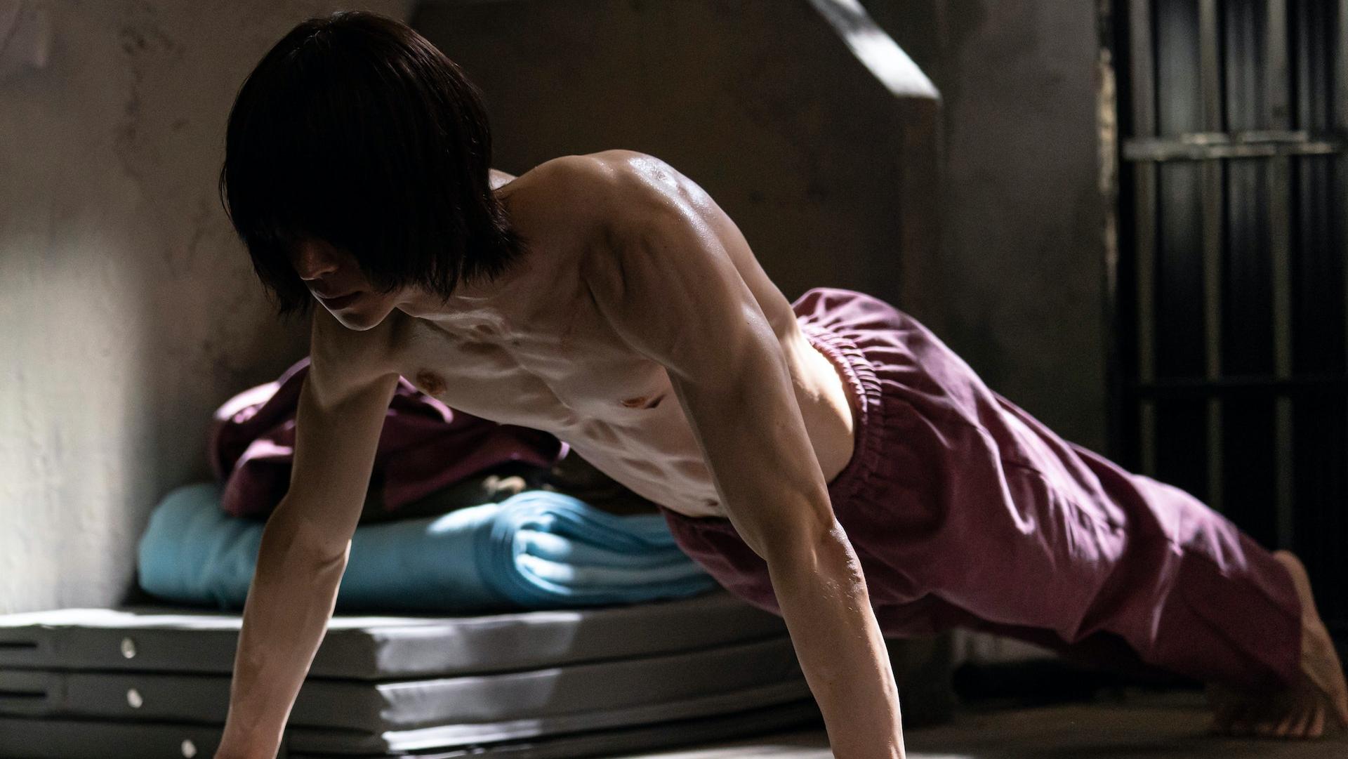 李帝勳遭女星性騷擾 爆肌滴汗演出被形容「飲水機」