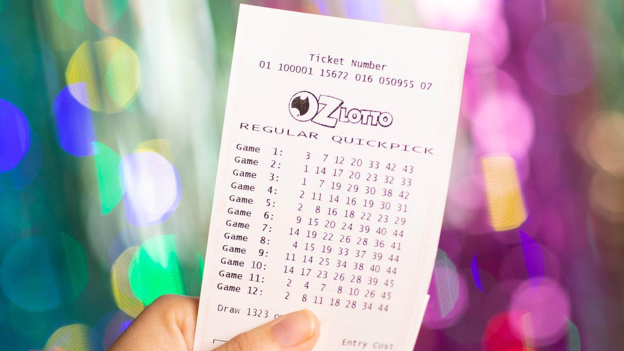 澳男怕再比老婆鬧，保險買2張同號碼彩票，頭奬翻倍贏逾1500萬。(資料圖片)