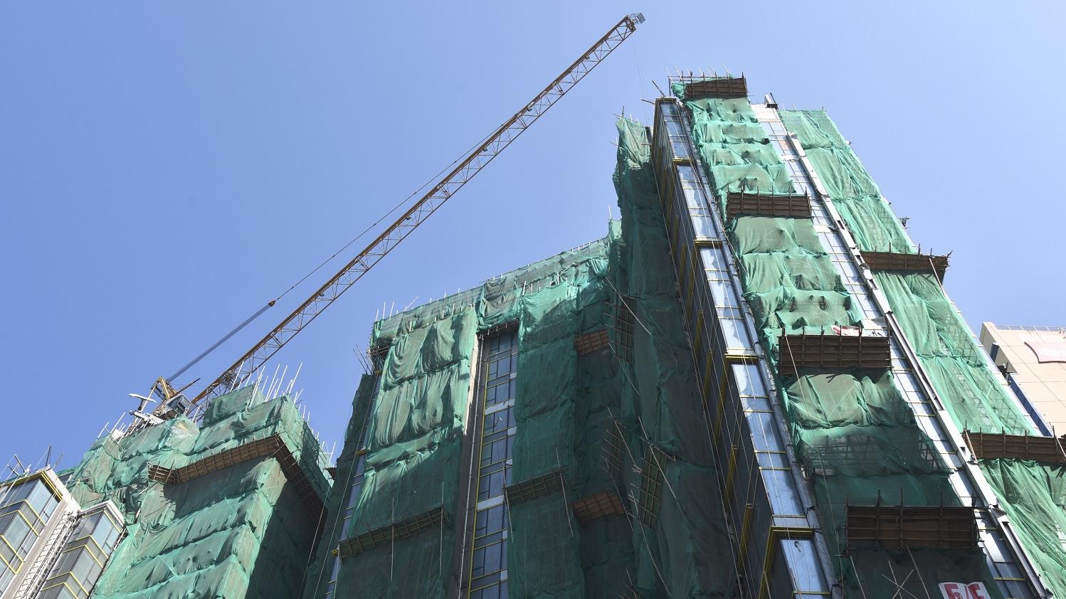 差估署數據指，2023年1月份私樓落成量錄3,178伙，按月增加2倍，創近一年新高，當中有半數屬於細單位。(資料圖片)