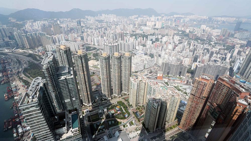 中原研究部指，今年新春後樓市旺勢持續，交投暢旺，料首季整體買賣達18,100宗，將創3個季度新高。(資料圖片)