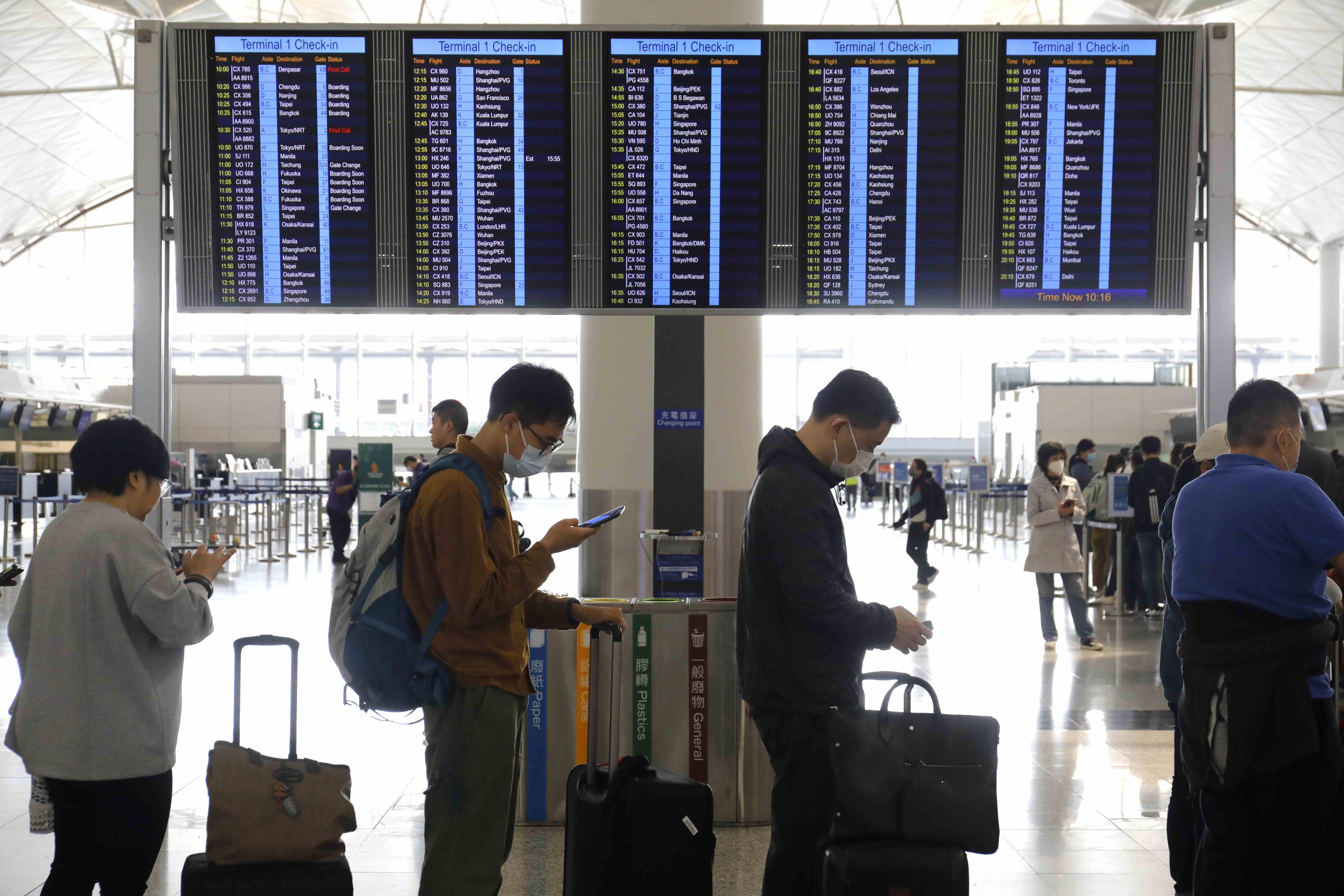 機場 登機系統故障