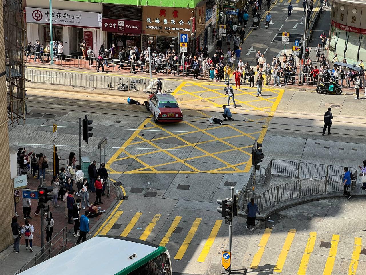 北角發生交通意外，最少五人受傷。(香港突發事故報料區FB)