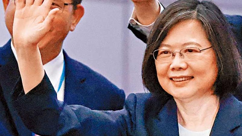 北京警告勿見美眾院議長 蔡英文訪中美洲過境美國