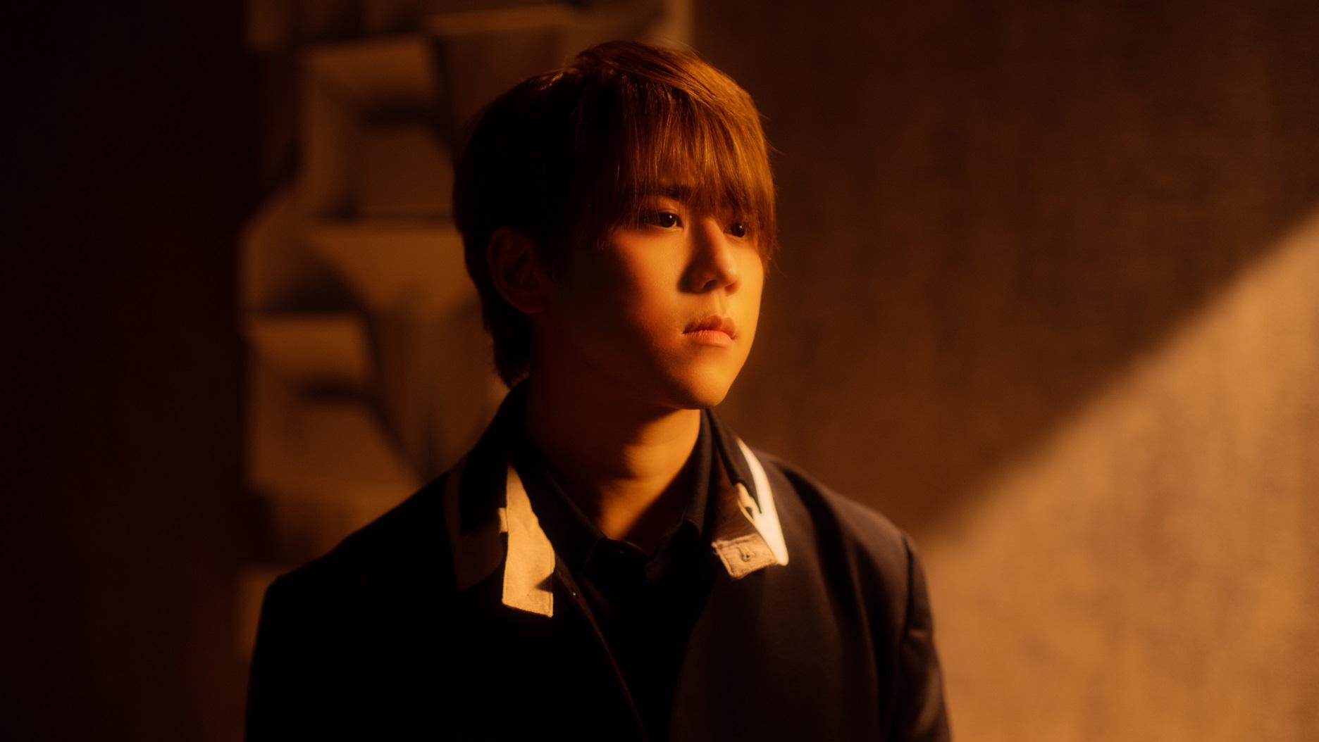 姜濤重新演繹張國榮經典《追》 注入個人風格：哥哥係模仿唔到