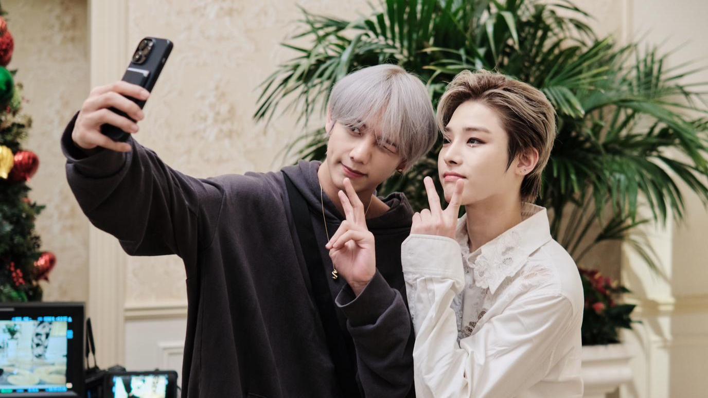 XODIAC頭炮歌《CALLING》破百萬點擊 隊長LEX獲香港成員SING驚喜探班