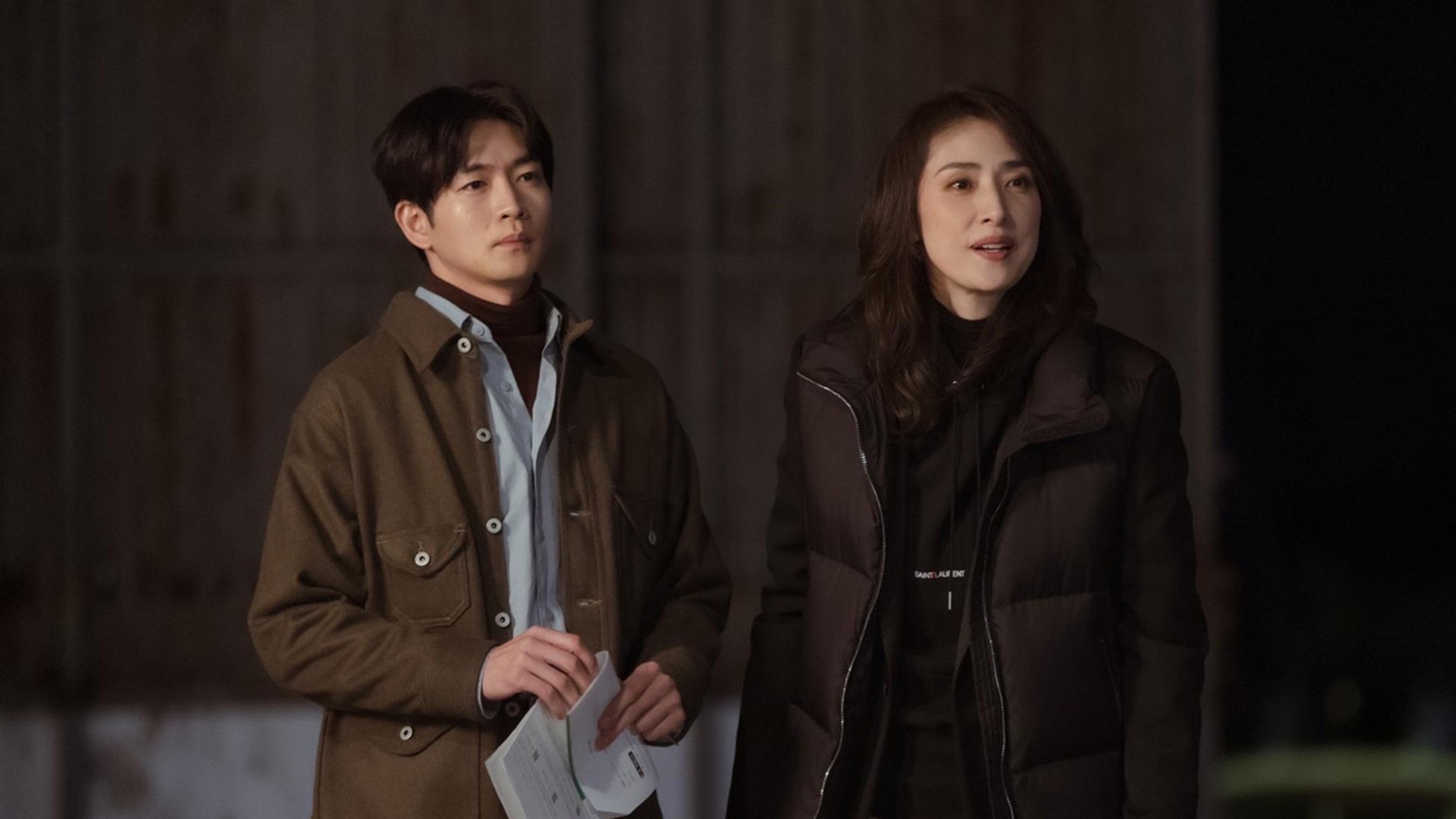 天海祐希為新劇化身變裝高手 大讚拍檔松下洸平有潛質