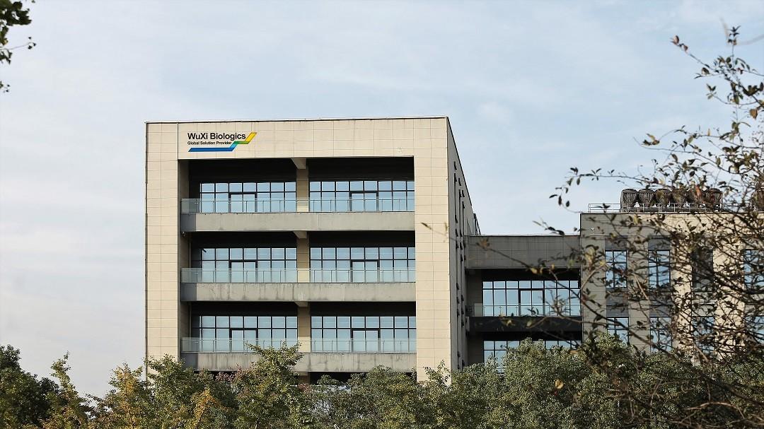 港股收市｜恒指U盤倒升34點 醫藥股省鏡