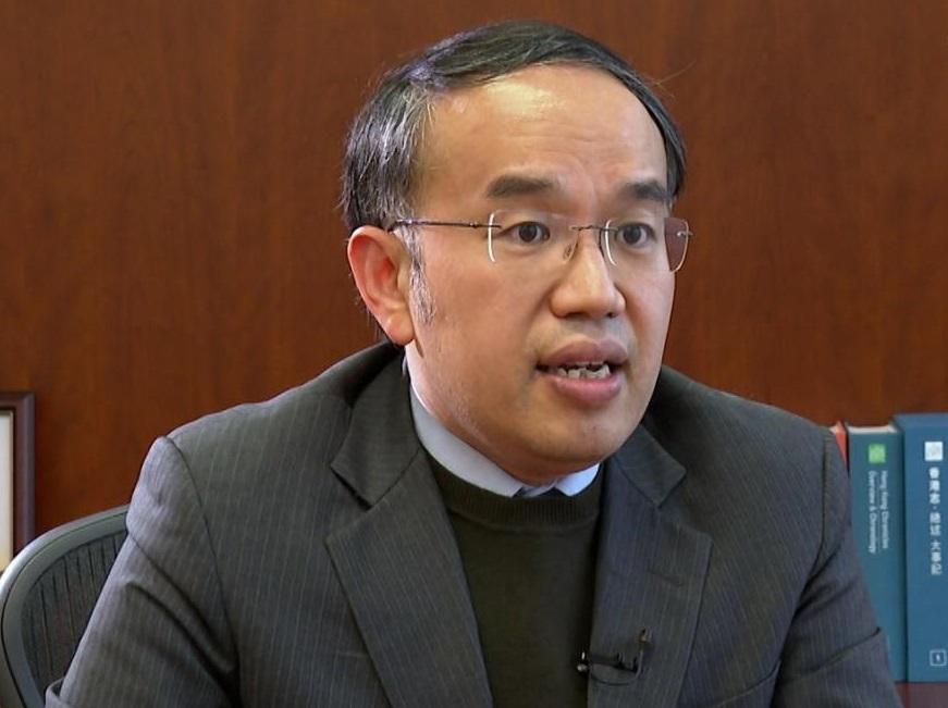 財庫局局長許正宇日前接受官媒《證券時報》專訪時指，香港是全球資金「聚寶盆」，亦不怕與新加坡競爭。(資料圖片)