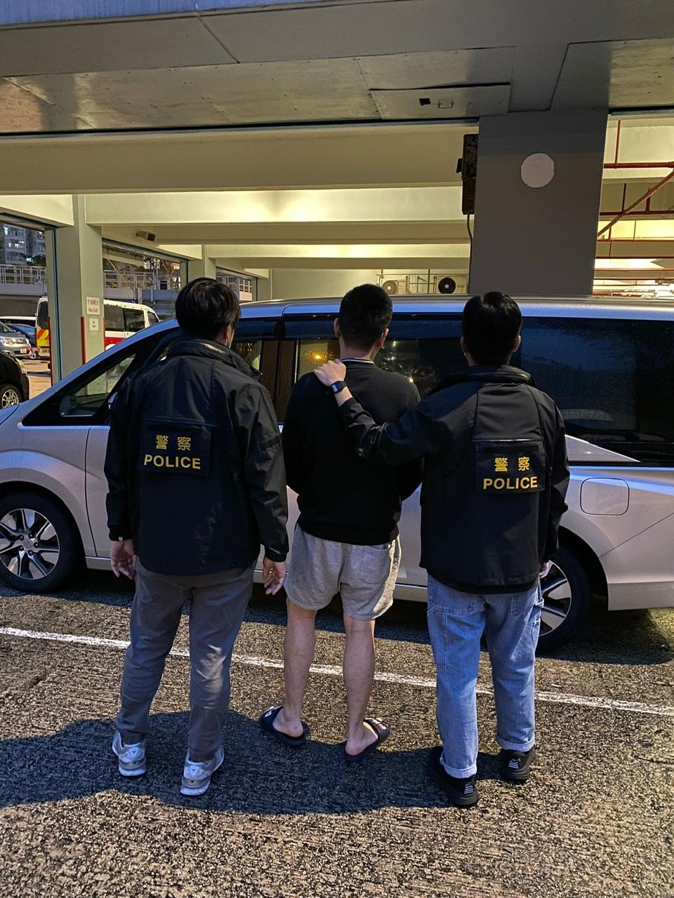 將軍澳翠林邨業主被冒簽授權書，一名男子涉偽造文件被捕。(警方圖片)