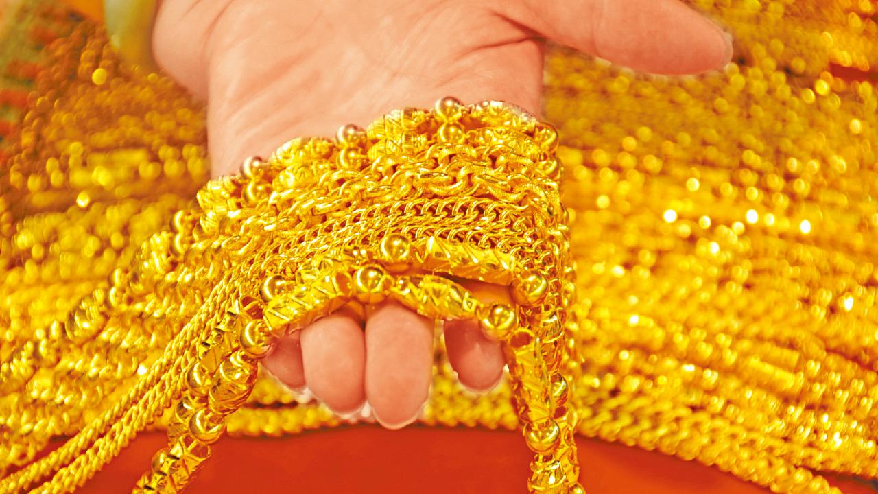 金匯前瞻｜大行唱好 目標見2300美元 金價伺機挑戰歷史新高