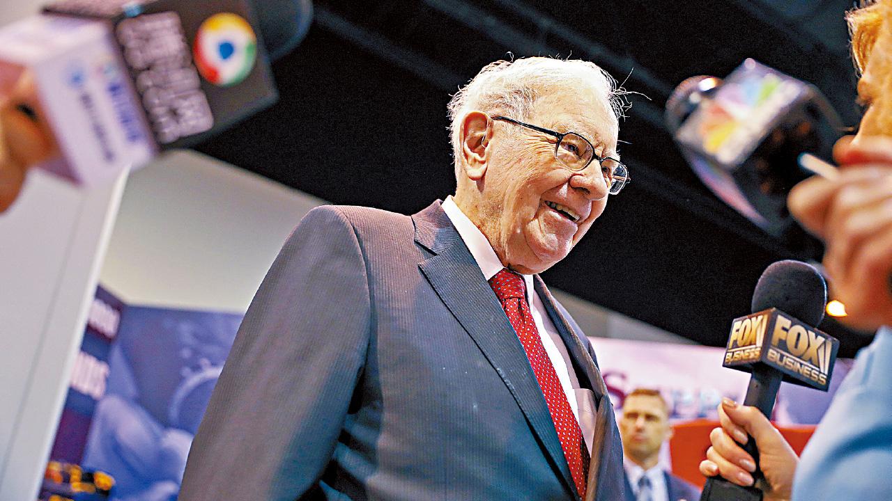 股神手影｜巴菲特沽比亞迪 加注日股