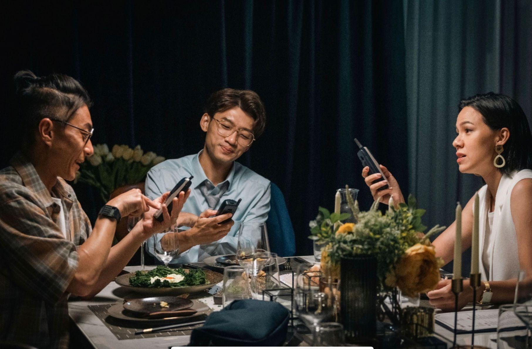 周國賢夥拍韋羅莎 《全個世界都有電話》烏甸尼辦世界首映