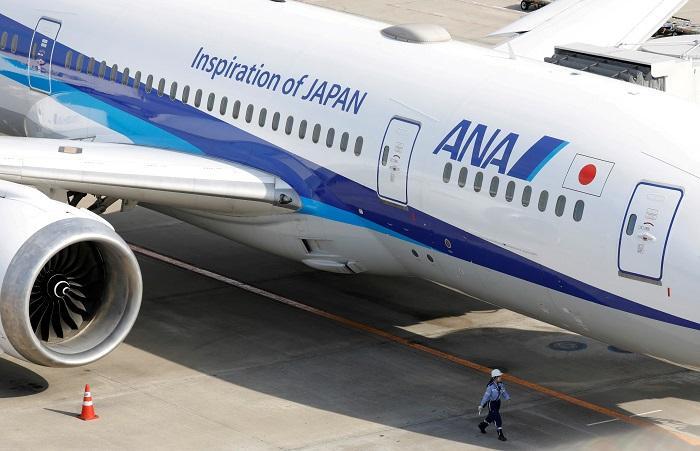 日本全日空ANA死機影響全國，旅客大排長龍。(資料圖片)