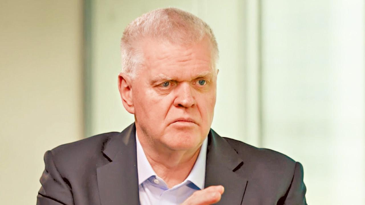 滙控祈耀年：重組或礙未來股息