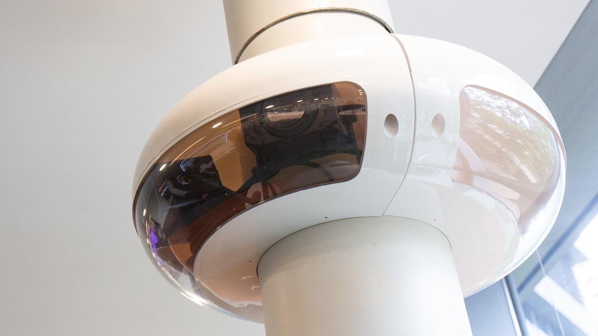 智慧燈柱設有光學雷達、無線射頻識別標籤等感應裝置。(資料圖片／蘇文傑攝)