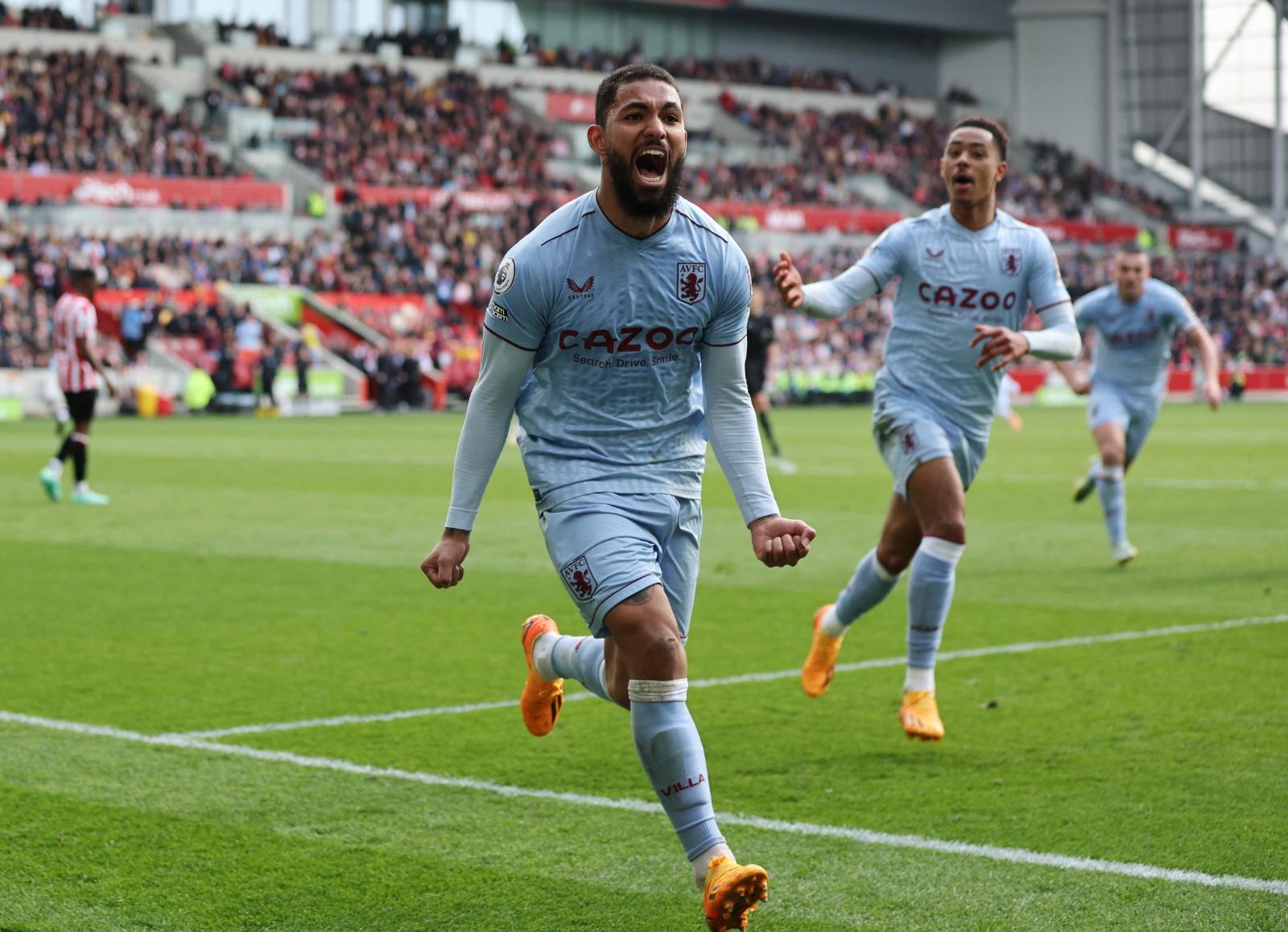 杜格拉斯雷斯去仗為維拉建功。（路透社）