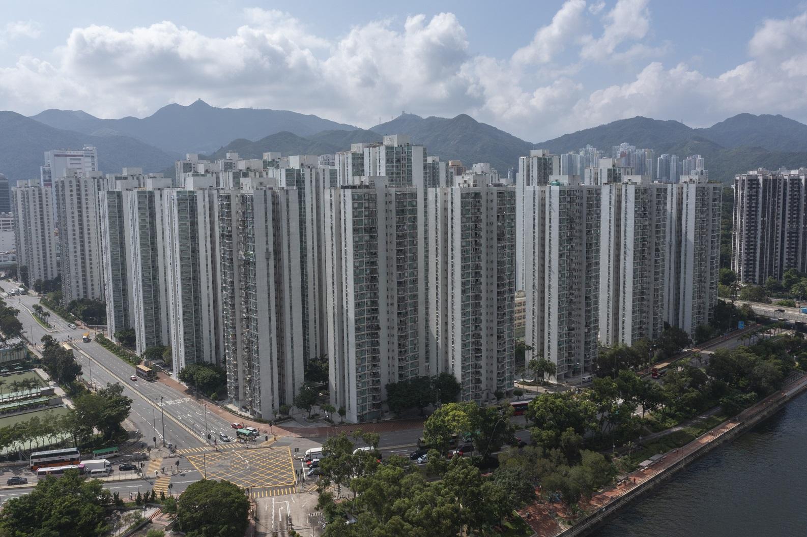 向以交通和生活配套完善見稱的沙田第一城，新近一伙低層兩房戶以1.58萬元租出，呎租39.8元。