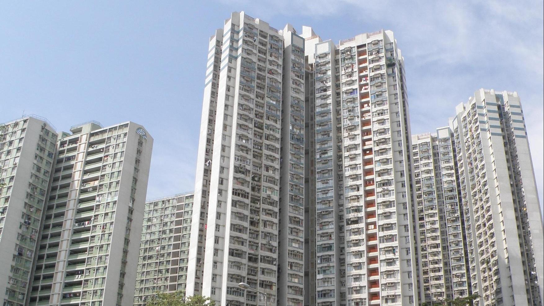 黃大仙下邨一伙兩房單位於22年前以23.46萬元(未補地價)一手買入，現轉手樓價升值逾10倍。