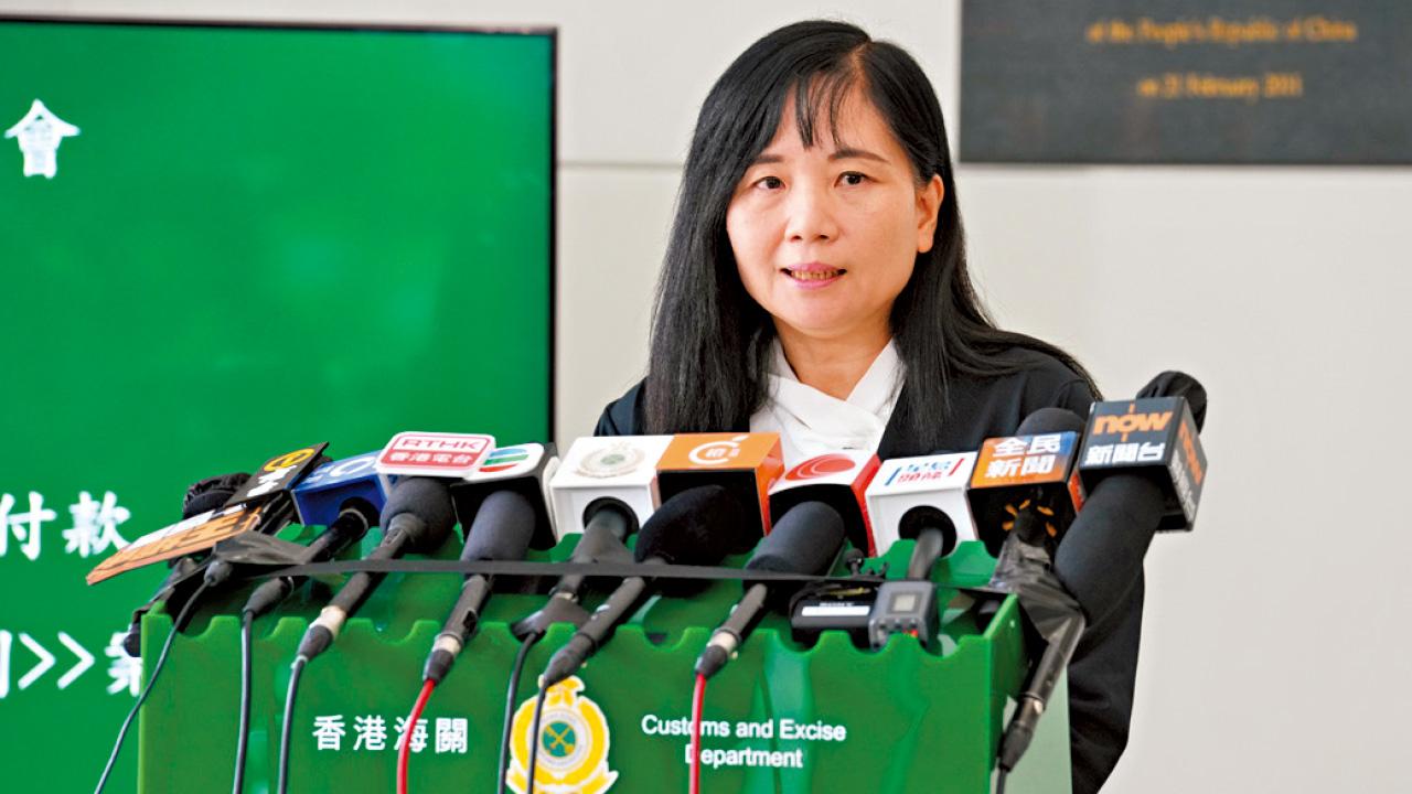 網上尿片零售商涉收款後無付貨 男負責人女董事被捕