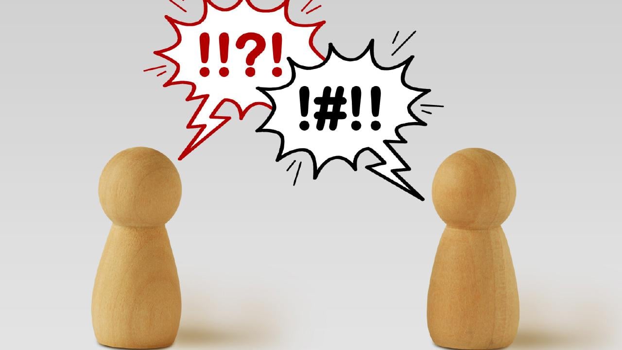 你鬧人會用另一種語言嗎？