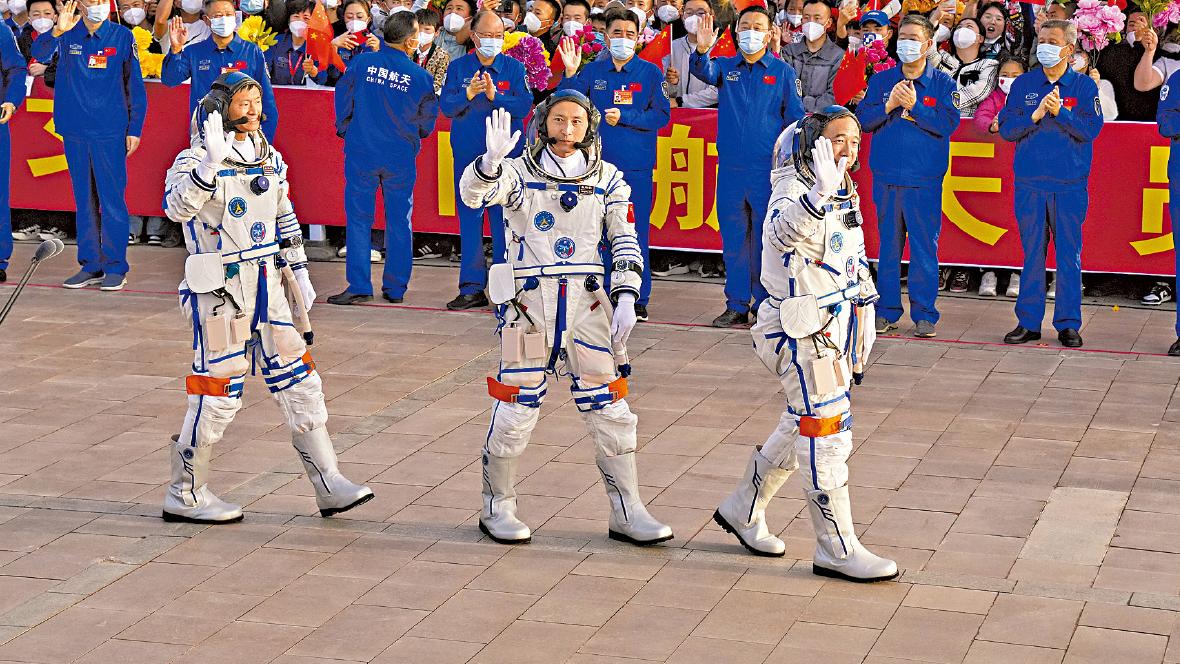 神舟十六號順利發射 自動連接中國太空站