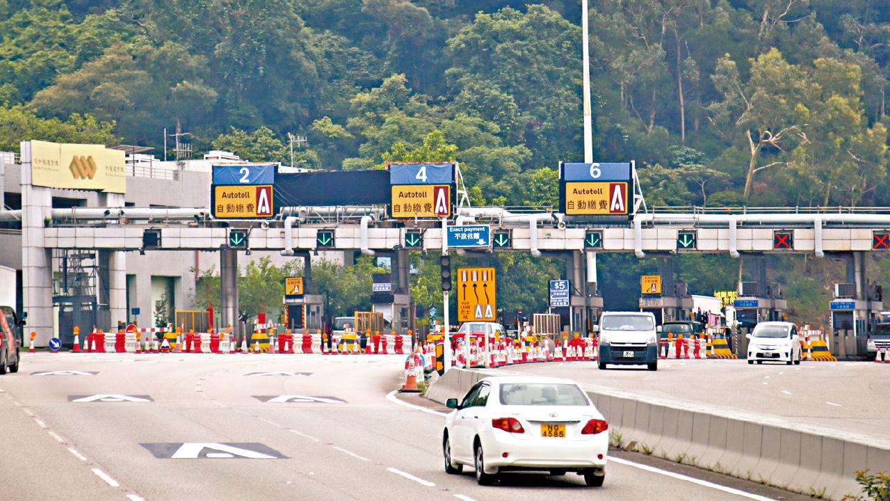 已派員助的士裝妥設備 城隧「易通行」周日啟用