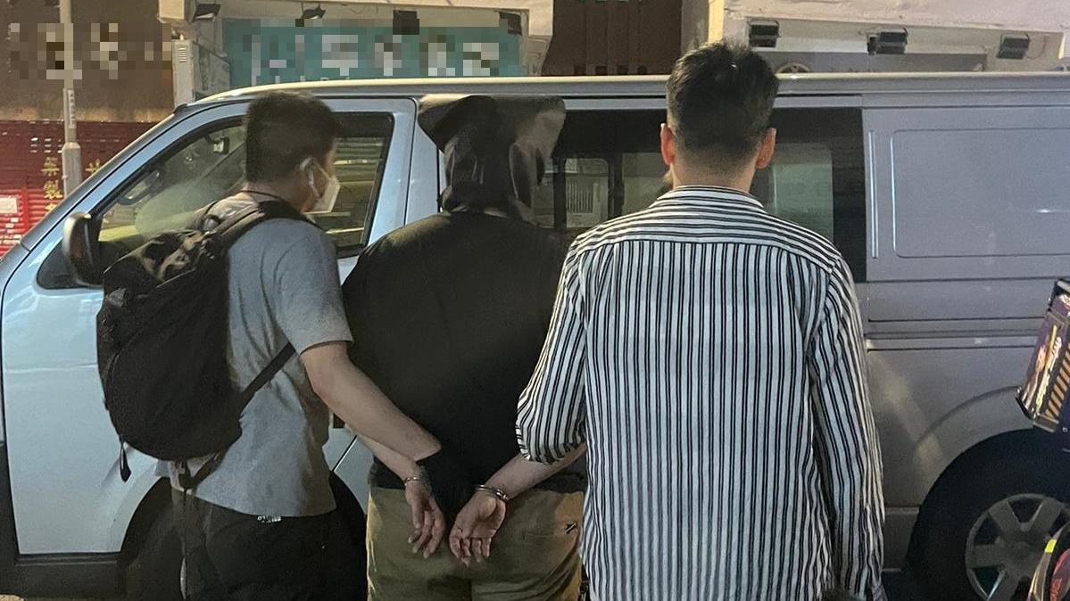 新蒲崗工廈搗破大麻油包裝中心  警拘4男檢市值180萬大麻類毒品